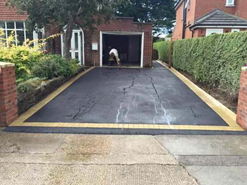 Tarmac Gallery